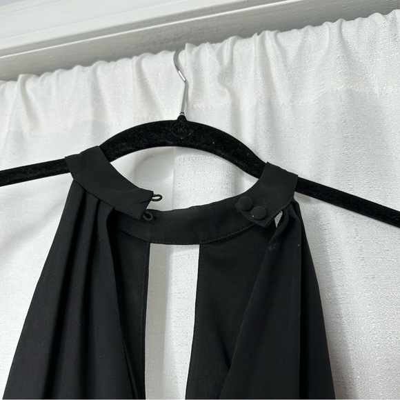 NWT Express Black Shift Keyhole Dress - Picture 5 of 6